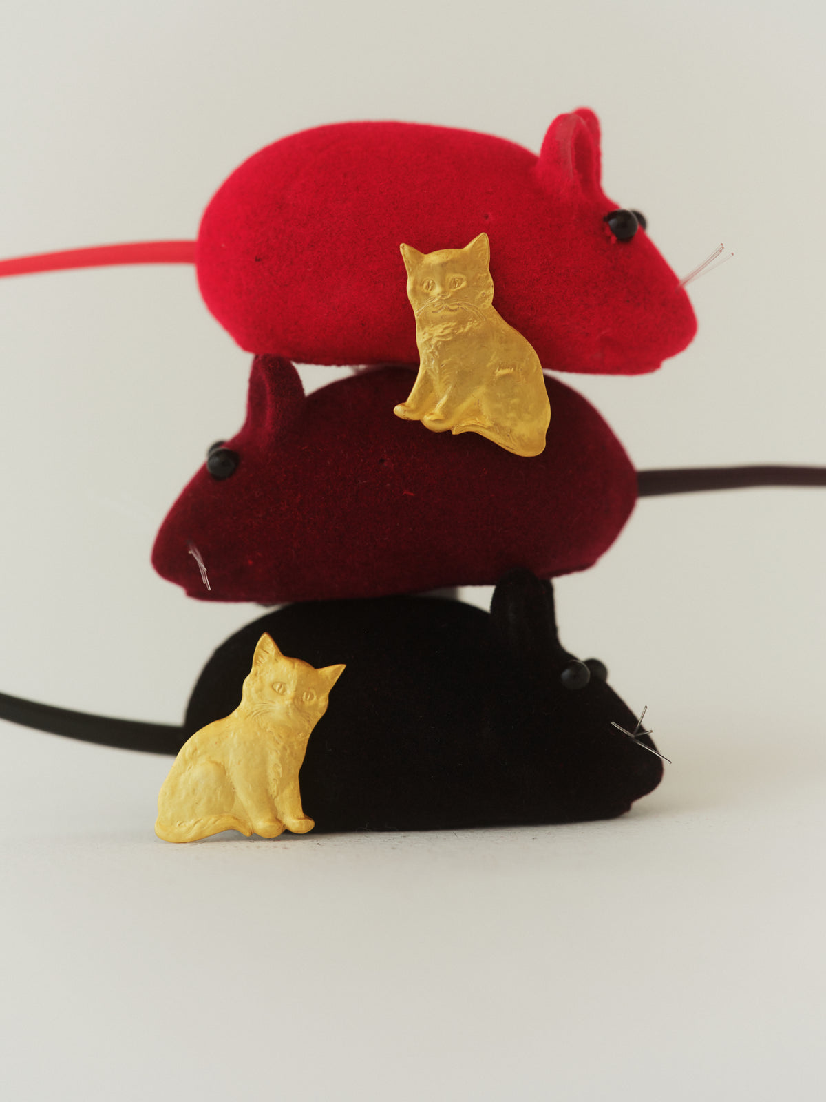 BONCUK cat earrings from EFEK’s Cats of Istanbul collection